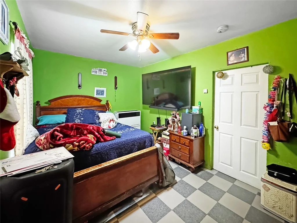 348 W Vernon Avenue photo 5