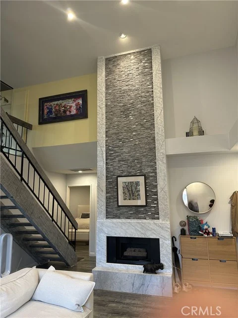 18445 Hatteras Street #402, Tarzana
