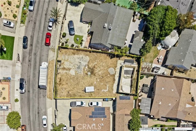 6729 Babcock Avenue photo 3
