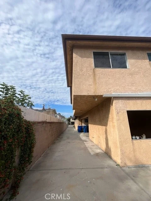 1235 W 24th Street photo 5