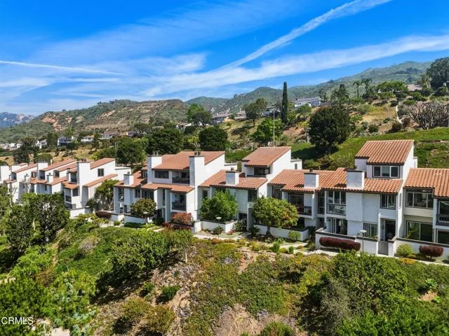 1776 Palisades Drive, Los Angeles
