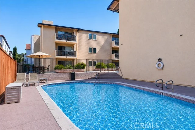 6151 Canterbury Drive #104 photo 2