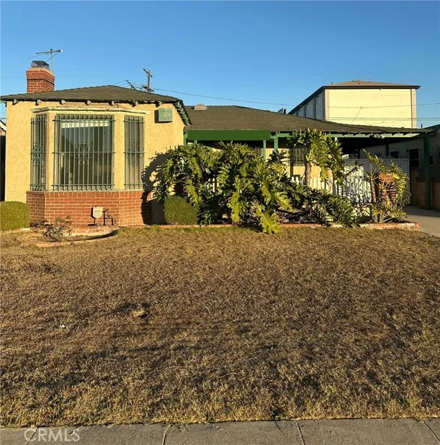 10028 S Manhattan, Los Angeles