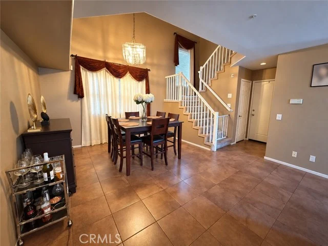 9141 Vincente Way photo 4