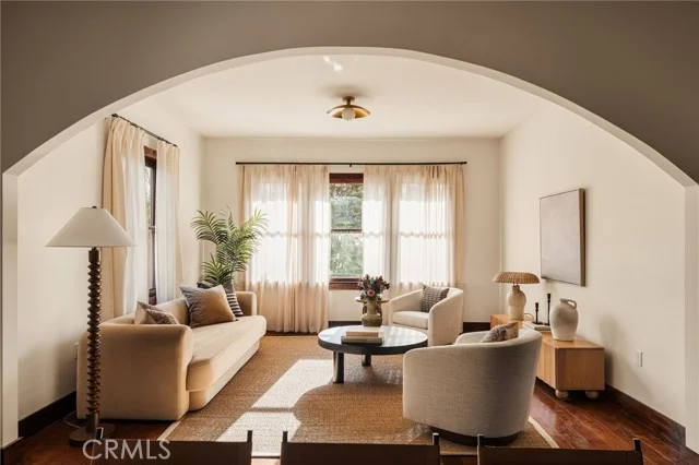 115 N Avenue 52 photo 4
