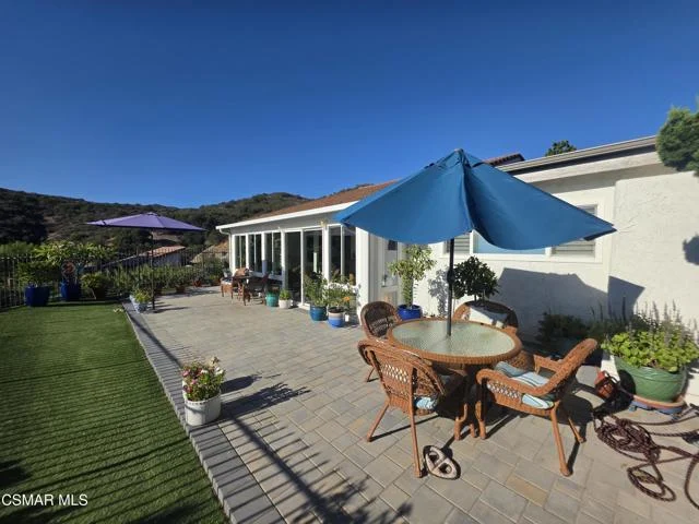 32458 Saddle Mountain Drive photo 4