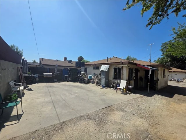 10479 El Dorado photo 2