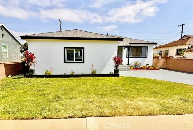 1223 W 187th Place photo 3