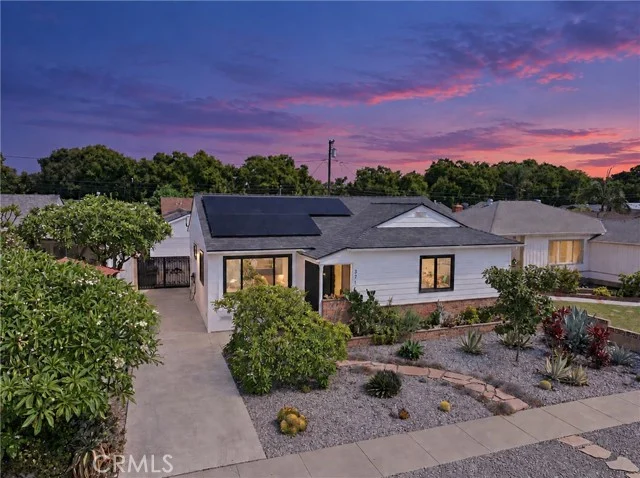 3716 Nipomo photo 4