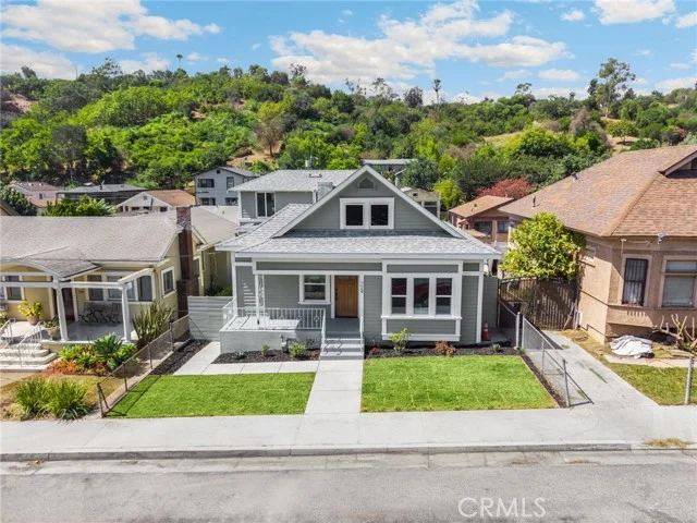 724 Solano photo 2