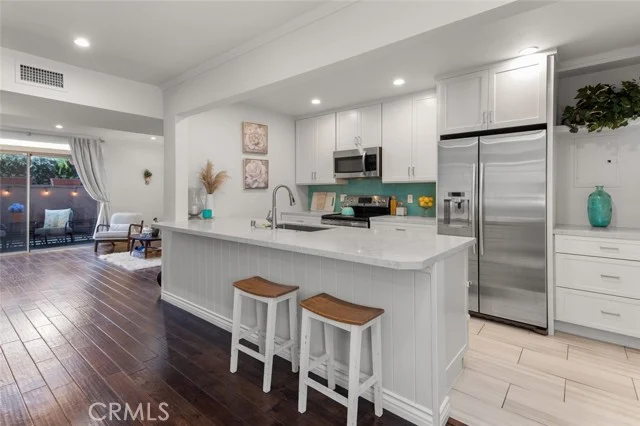 10396 Almayo Avenue #1 photo 2