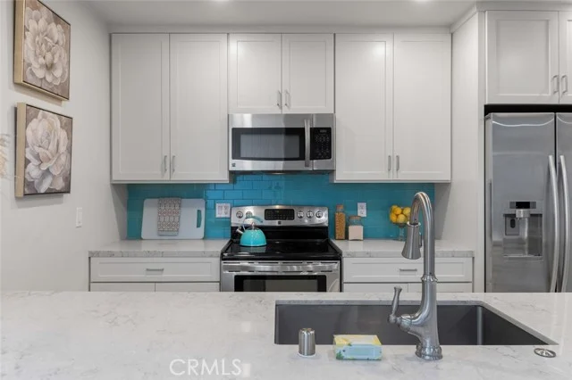10396 Almayo Avenue #1 photo 4