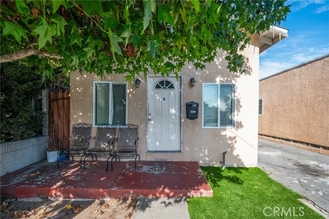 1320 N Neptune Avenue photo 3