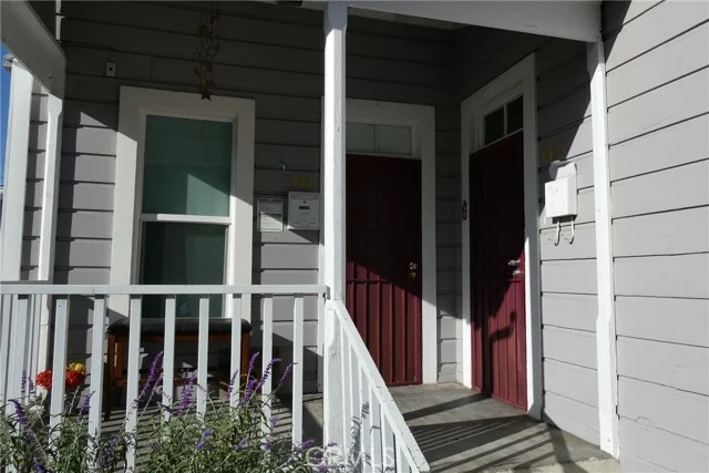 143 E Avenue 32 photo 2
