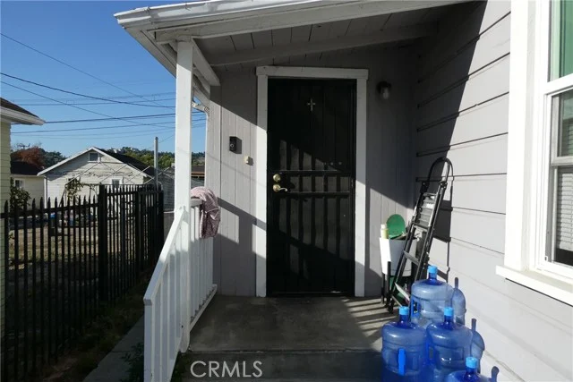 143 E Avenue 32 photo 3
