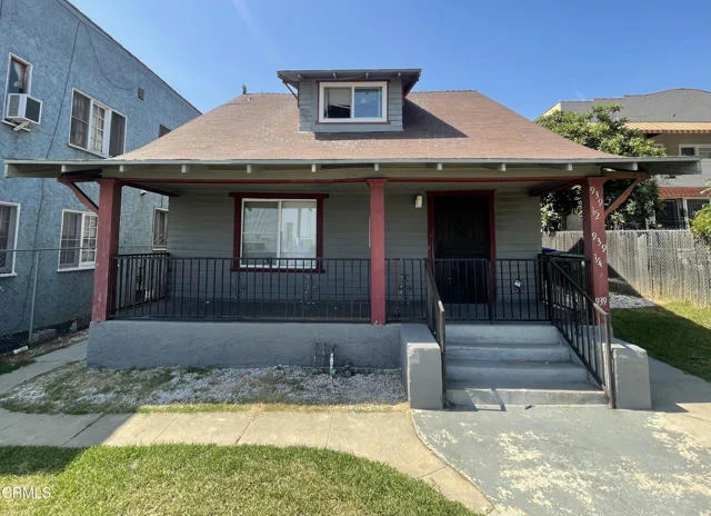 939 S Lorena Street photo 2