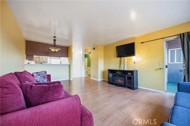 2507 E 15th Street #109 photo 3