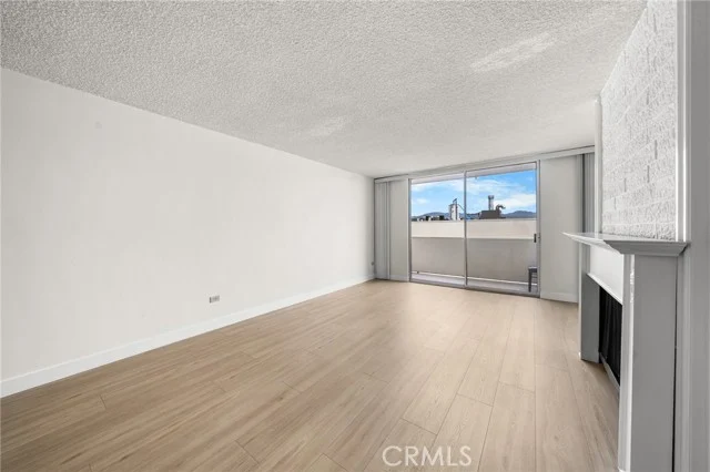 421 S La Fayette Park Place #726 photo 3