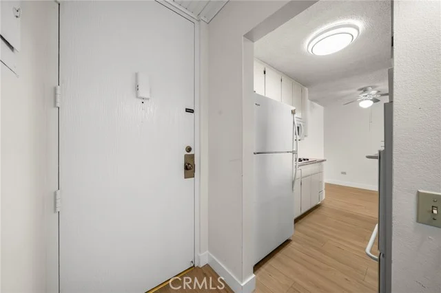 421 S La Fayette Park Place #726 photo 4