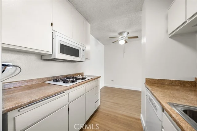 421 S La Fayette Park Place #726 photo 5
