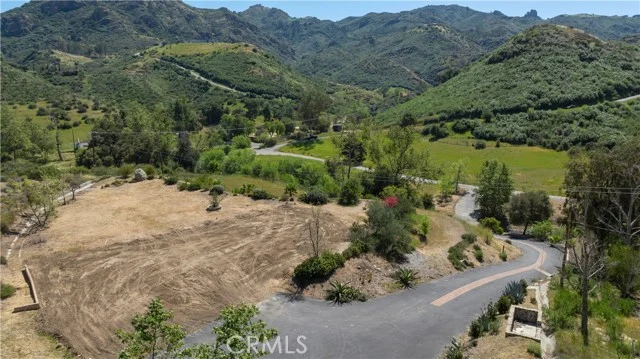 32067 Lobo Canyon Road photo 3