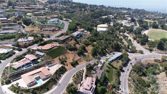 1 Crownview Drive photo 2