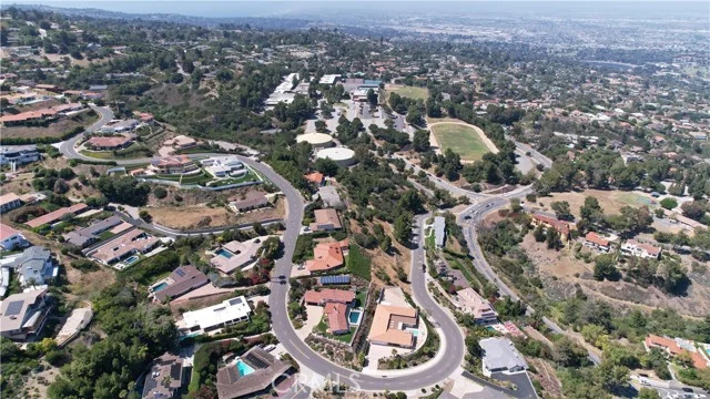 1 Crownview Drive photo 3