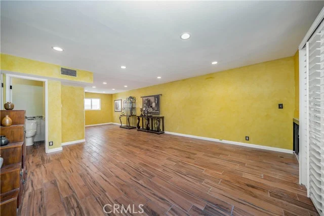 14947 Dickens Street #3 photo 2