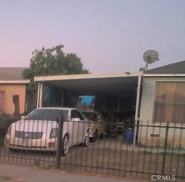 10414 Juniper photo 2