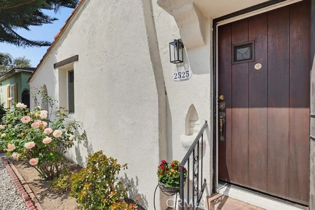 2525 Fashion Avenue photo 4