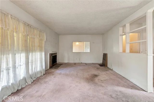 1803 N Studebaker photo 5