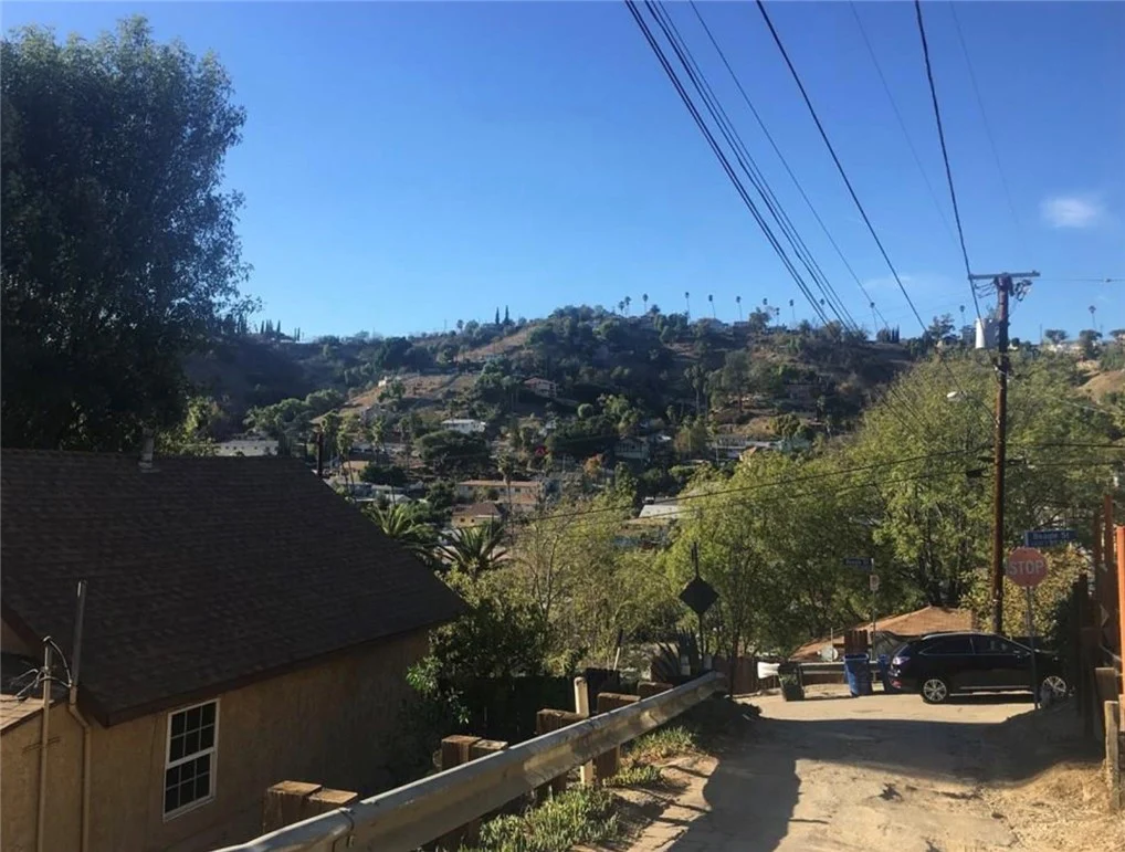 4392 O Neill Street photo 5