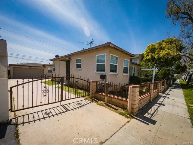 6554 E Olympic photo 3