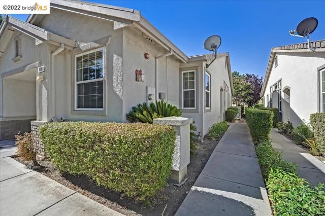 1430 Kent Pl photo 4