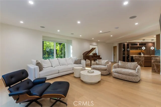 6512 Firmament photo 3