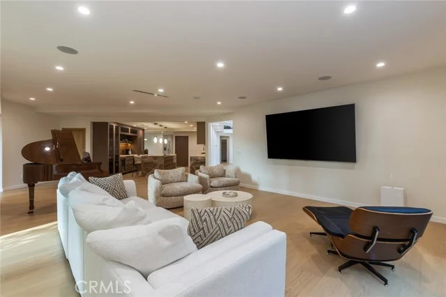 6512 Firmament photo 4