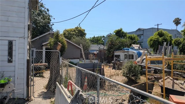 946 S Ash photo 4