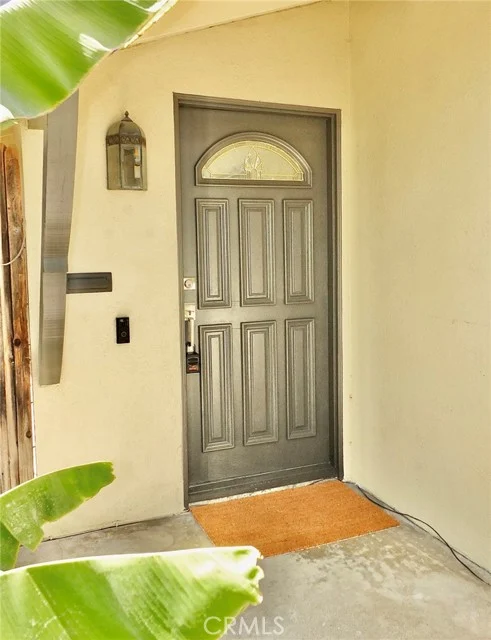 621 Termino Avenue photo 3