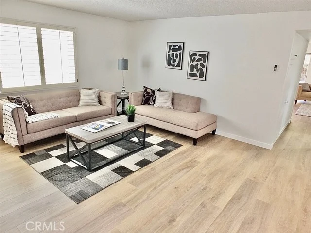 621 Termino Avenue photo 5