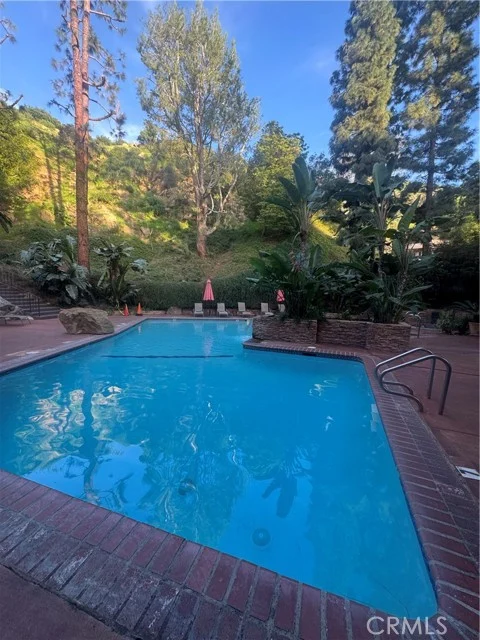 2700 Cahuenga Boulevard E #4223, Los Angeles