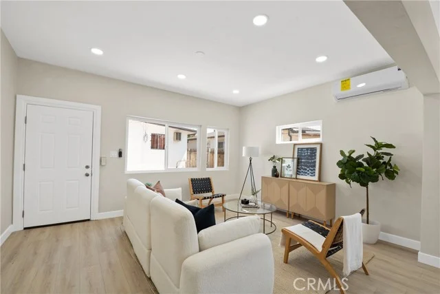 4768 Fisher Street photo 3