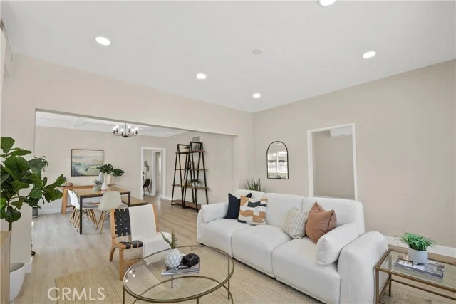 4768 Fisher Street photo 5