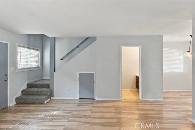 725 Coronado Ave #112 photo 4