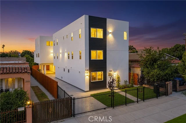5327 Geer, Los Angeles