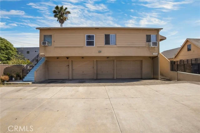11234 Hatteras photo 2