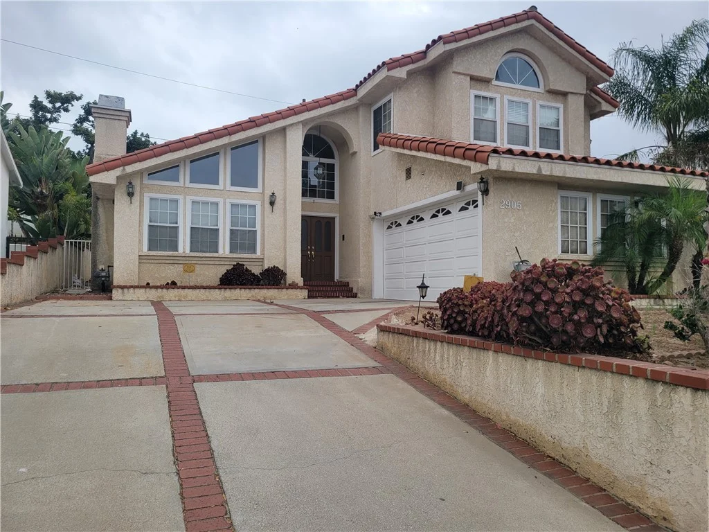 2905 Inglewood Avenue photo 4