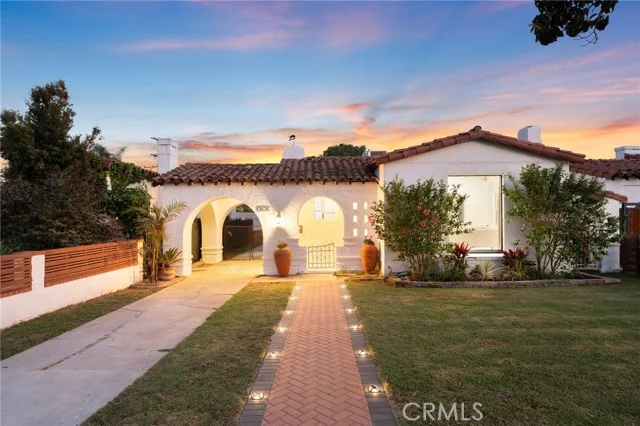 3626 W 62nd Street photo 3