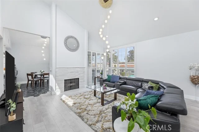 17711 Margate Street #316 photo 2