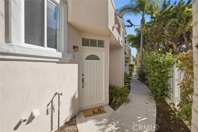 2513 Apple Avenue #E photo 3