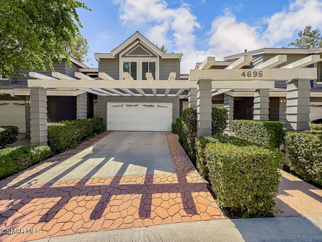 4695 Club View Drive photo 1